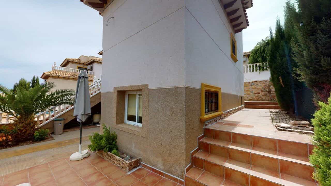 House in La Zenia, Comunidad Valenciana 11537151