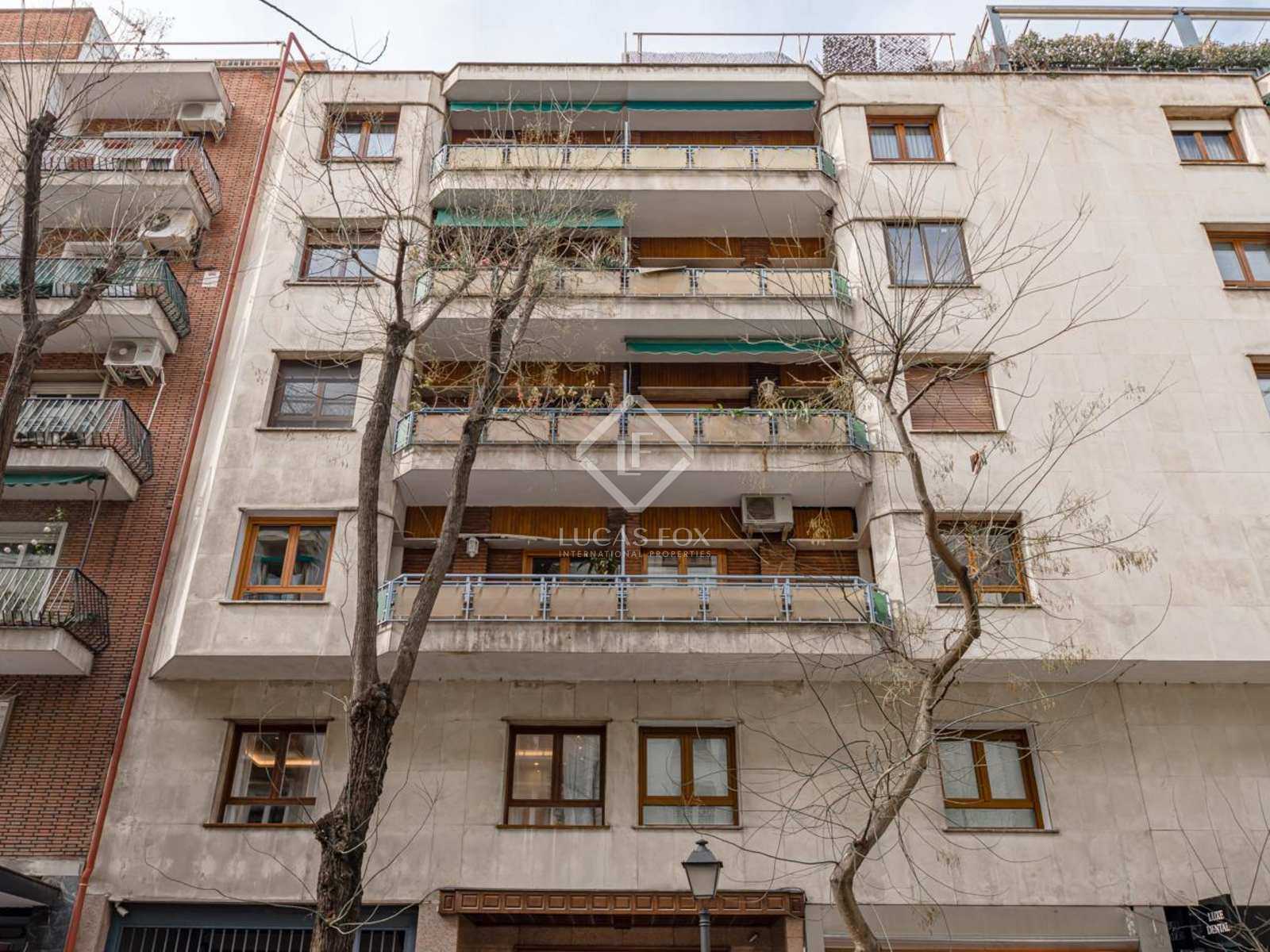 Condominium in Madrid, Comunidad de Madrid 11537381