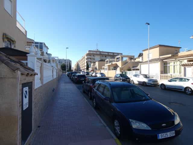 Industrial in Torrevieja, Valencian Community 11537507