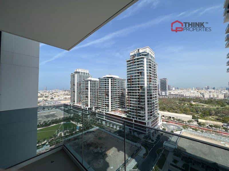 Condominium in Dubai, Dubayy 11538335