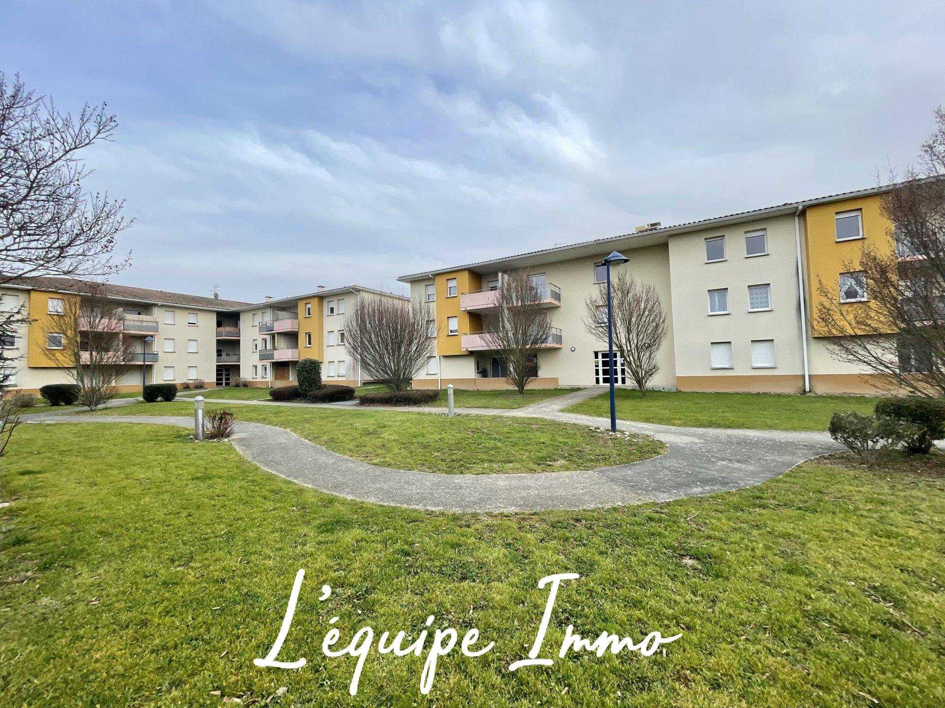 Condominium in Saint-Lys, Occitanie 11538553