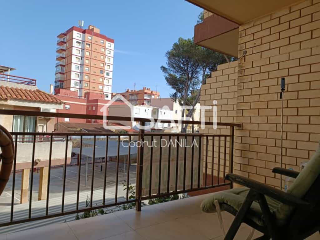 Condominium in Oropesa, Valencia 11538578