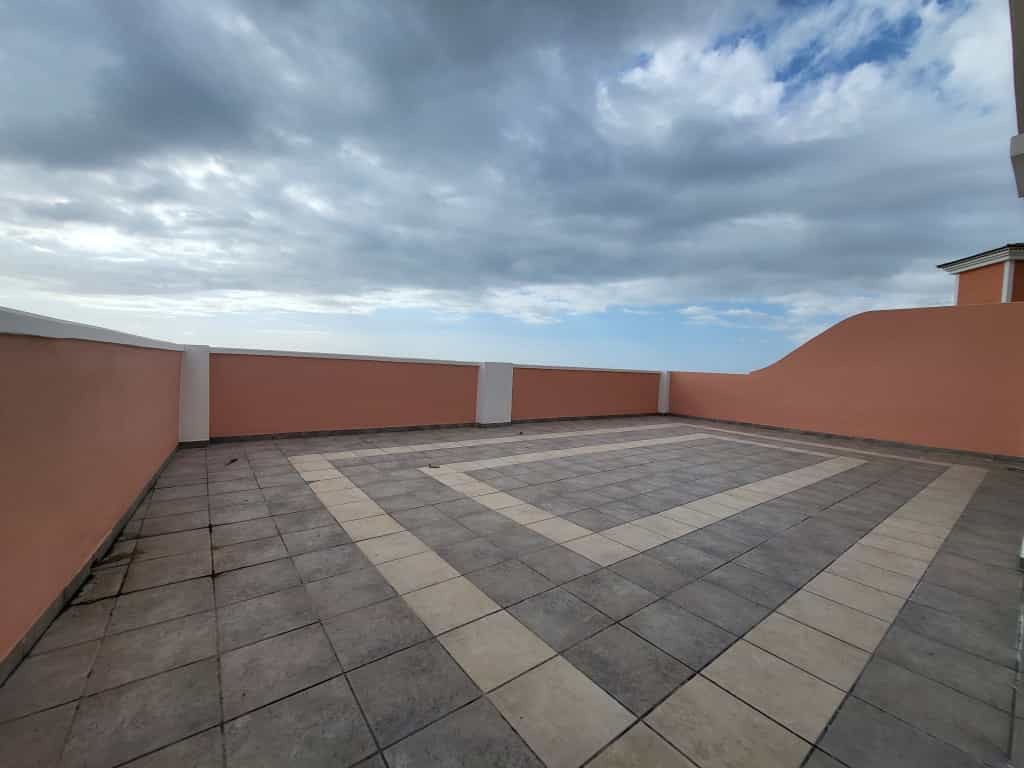 Asuinrakennus sisään Arona, Canarias 11538586
