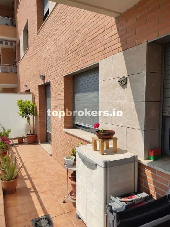Condominium dans Tordera, Catalonia 11538683