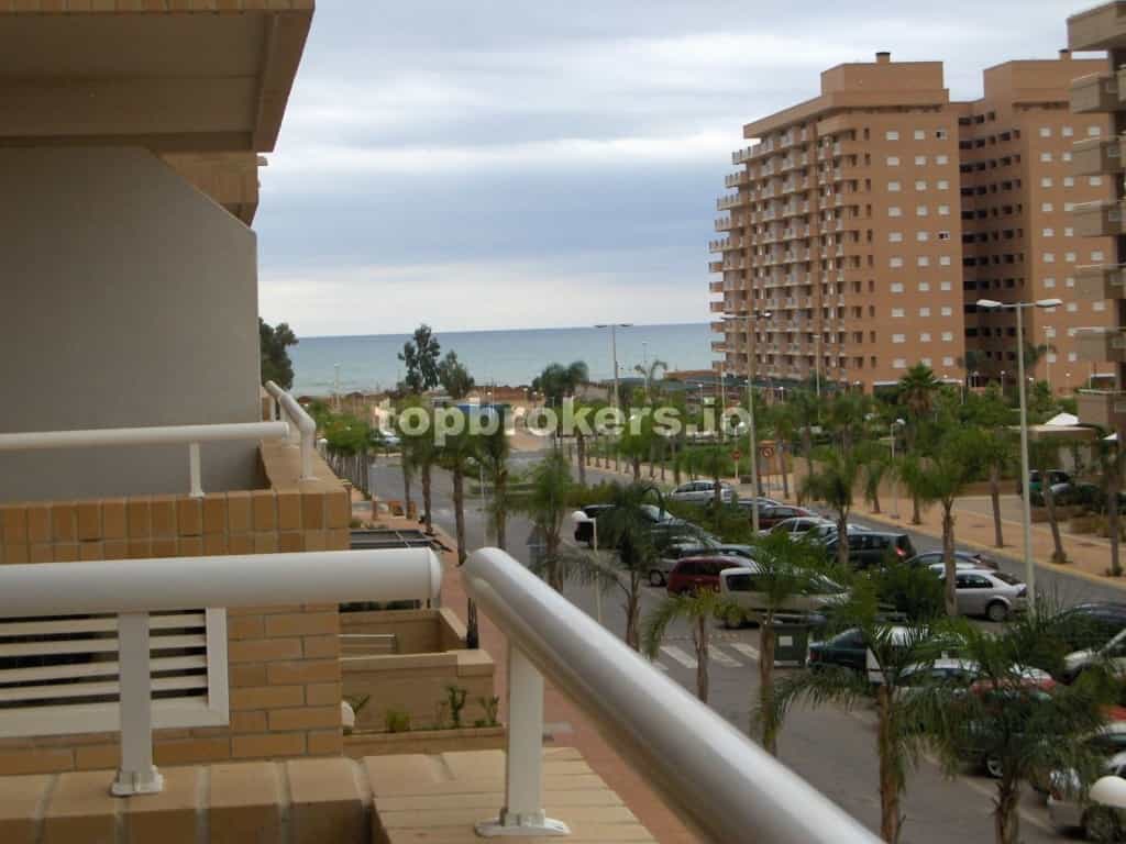 Condominium in Oropesa, Valencia 11538787