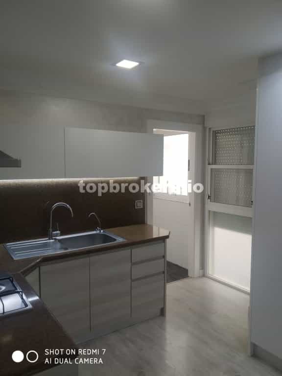 Condominium in Elx, Comunidad Valenciana 11538816