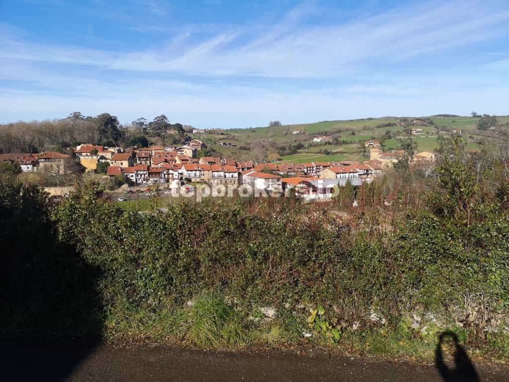 Kondominium dalam Santillana, Cantabria 11538842