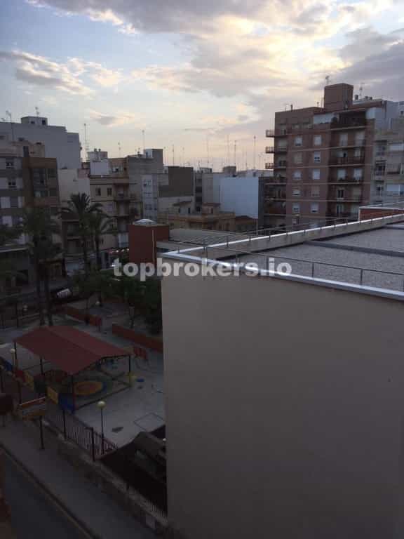 Condominium in Elche, Valencia 11538914