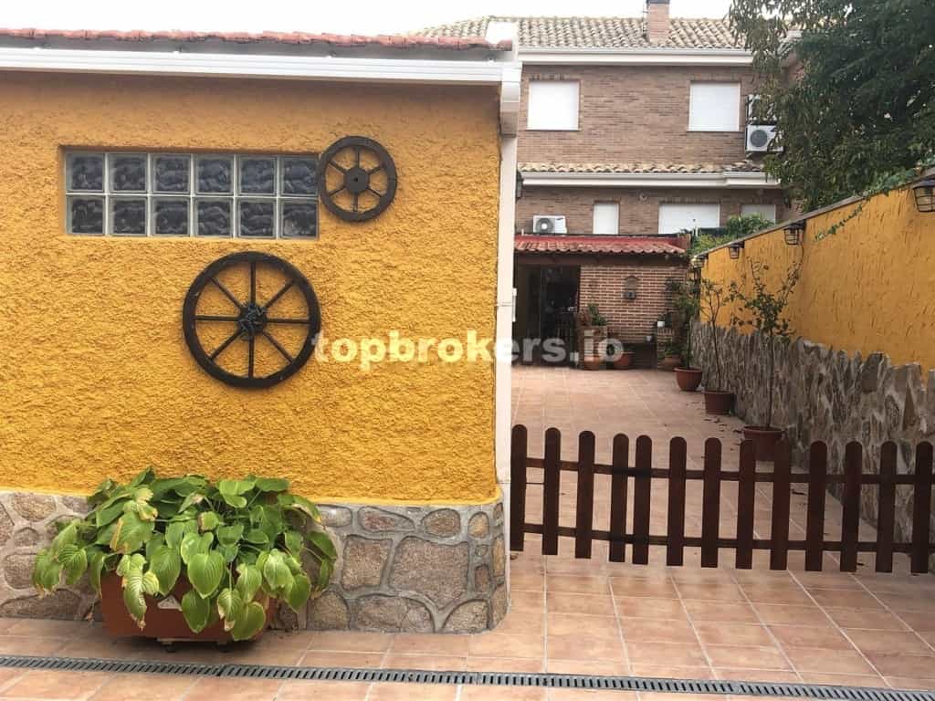House in Móstoles, Comunidad de Madrid 11538968