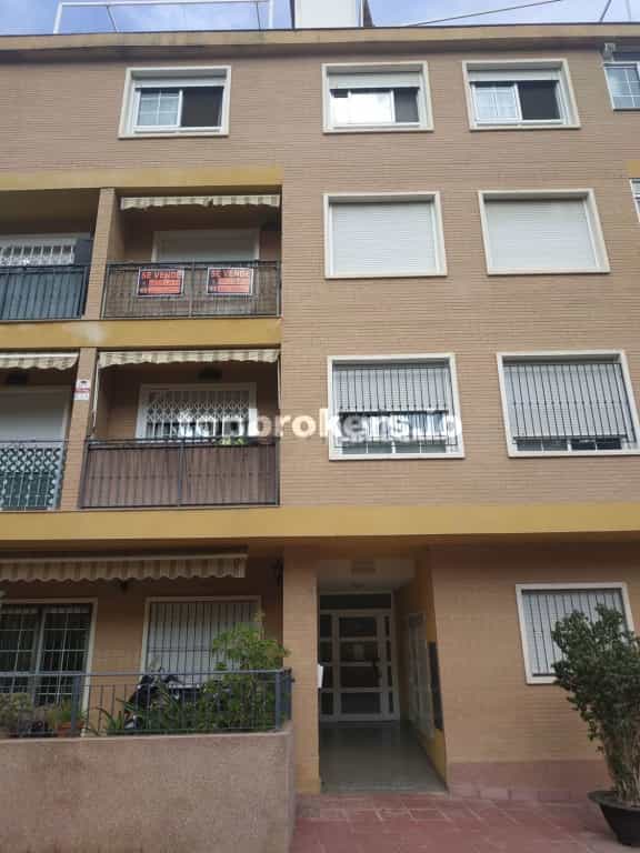 Condominium in Fuensanta, Murcia 11538970