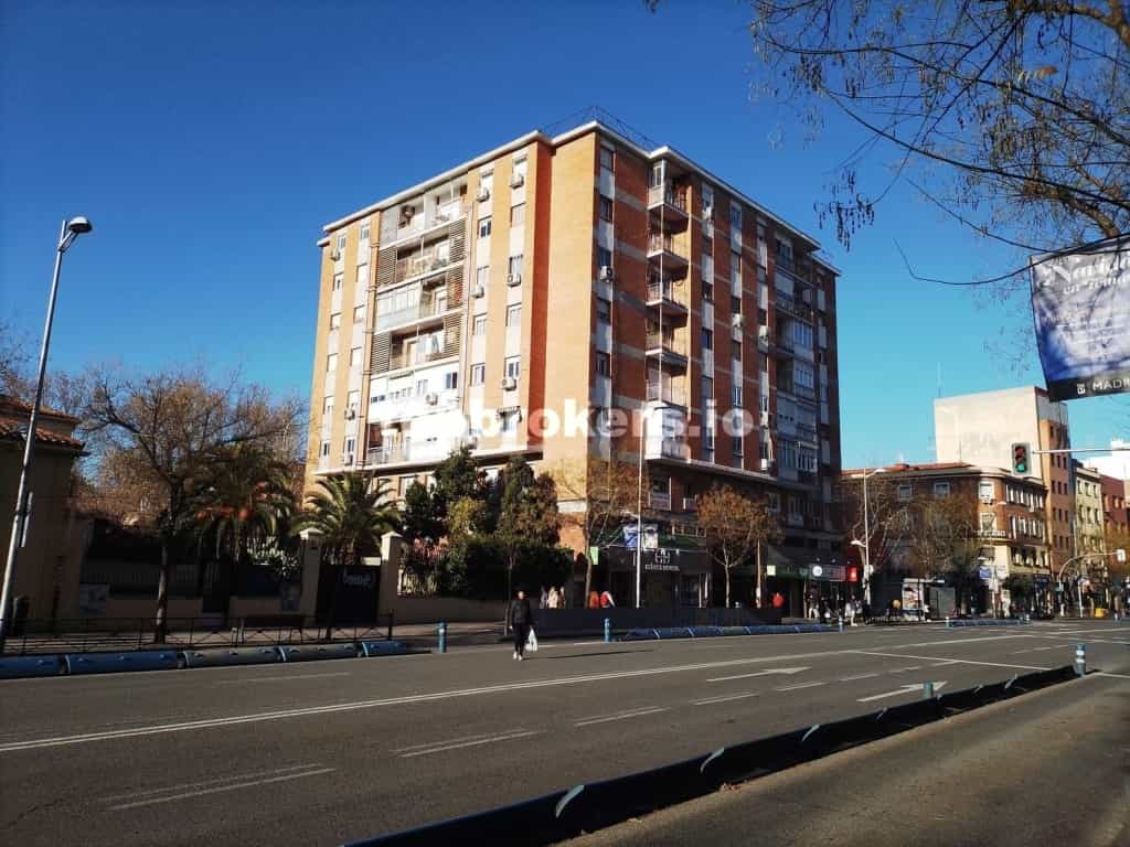 公寓 在 Madrid, Comunidad de Madrid 11539072