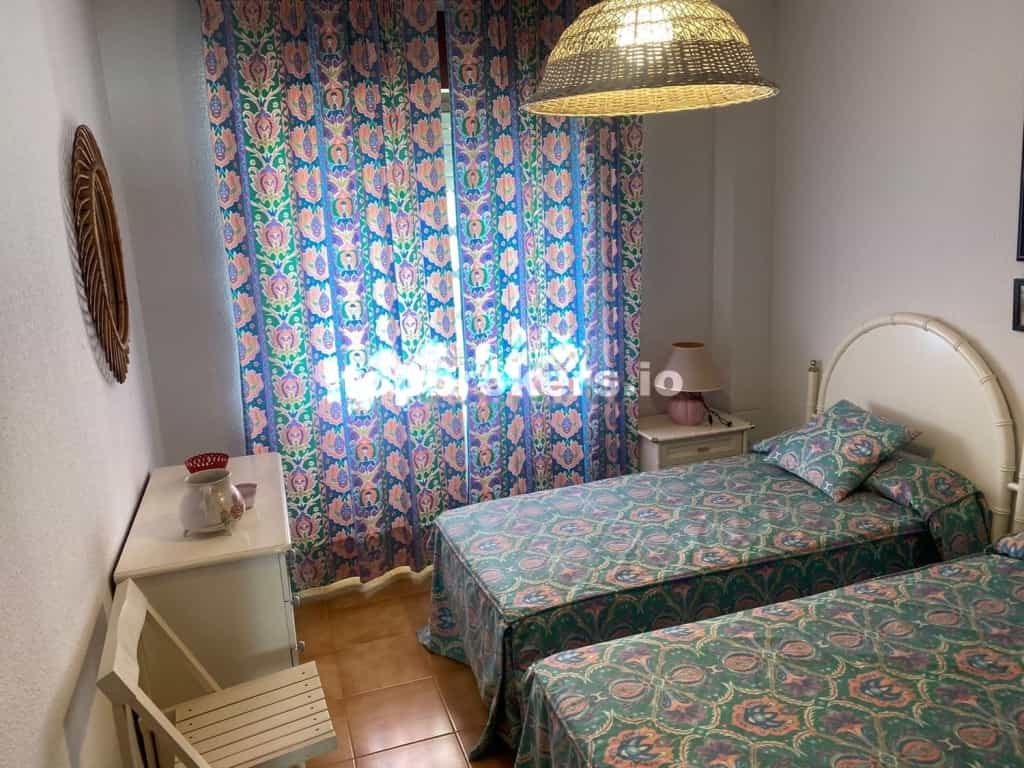 Квартира в Nerja, Andalucía 11539199