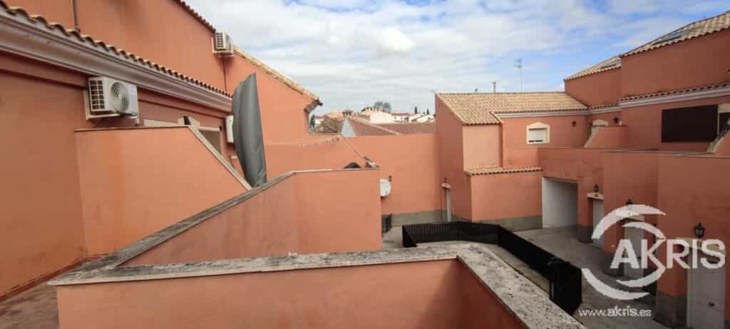 σπίτι σε Recas, Castille-La Mancha 11539235