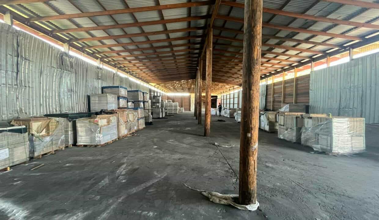 Industrial no Waterford, Santo Michael 11539767