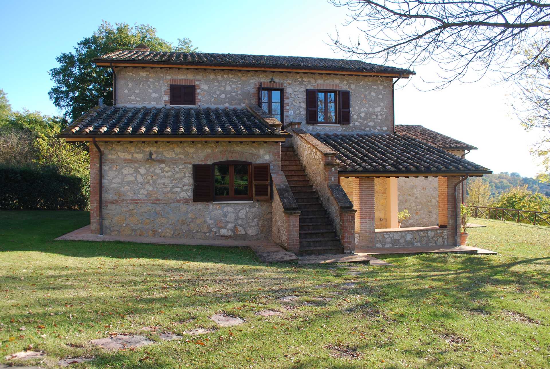 Rumah di Lugnano in Teverina, Umbria 11540154