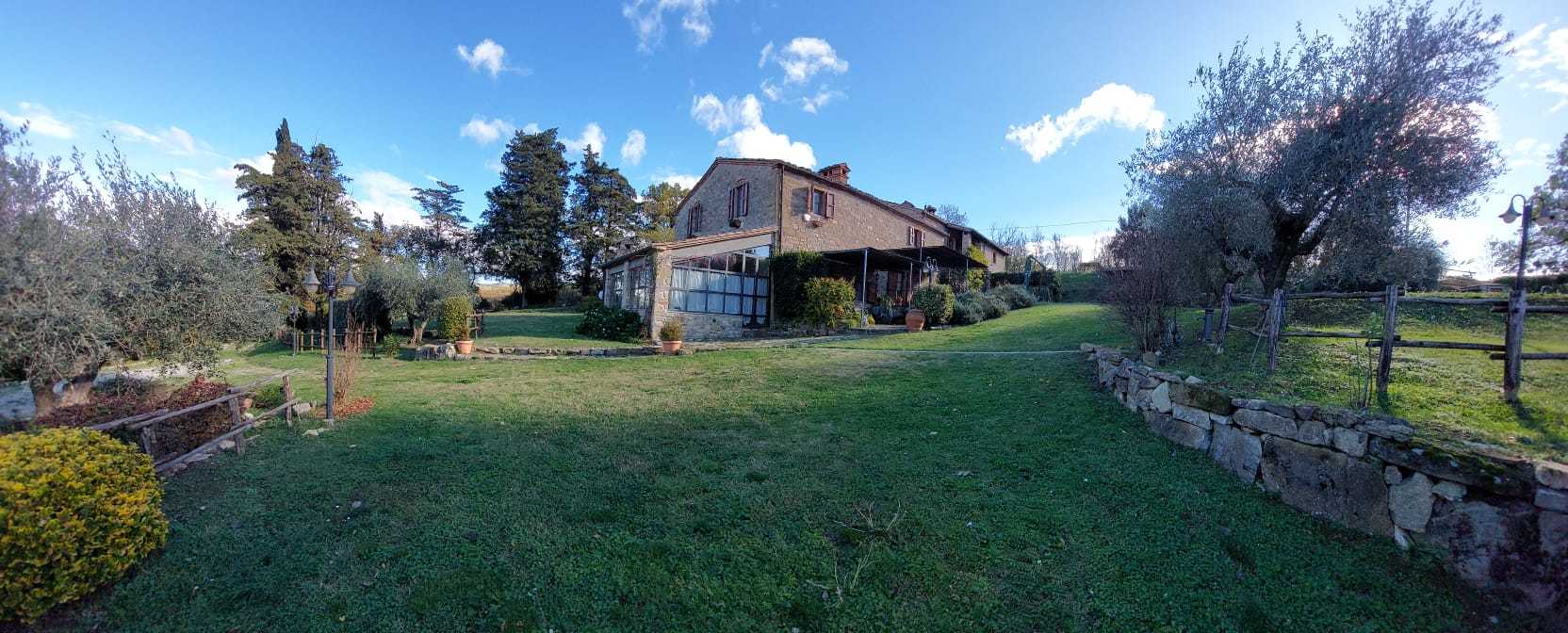 Huis in Passignano sul Trasimeno, Umbrië 11540158