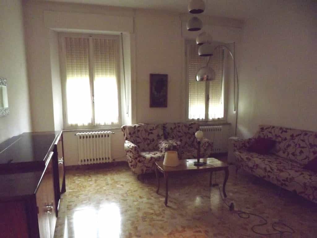 Будинок в Spoleto, Umbria 11540160