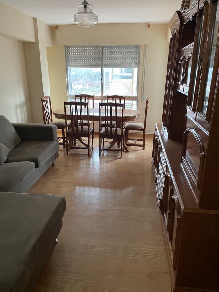 Condominium in O Carballiño, Galicia 11540639