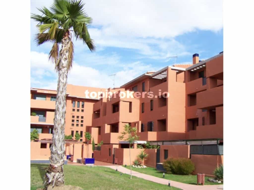 Condominium dans San Juan de Aznalfarache, Andalusia 11540671