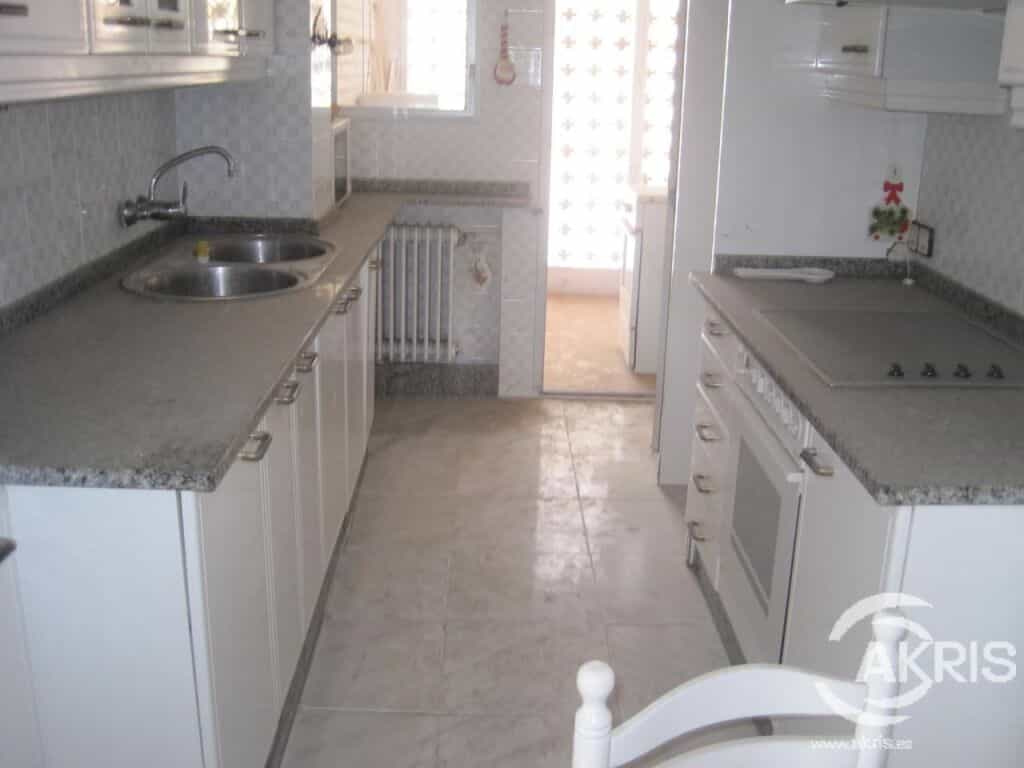 Condominium in Arges, Castilië-La Mancha 11540698