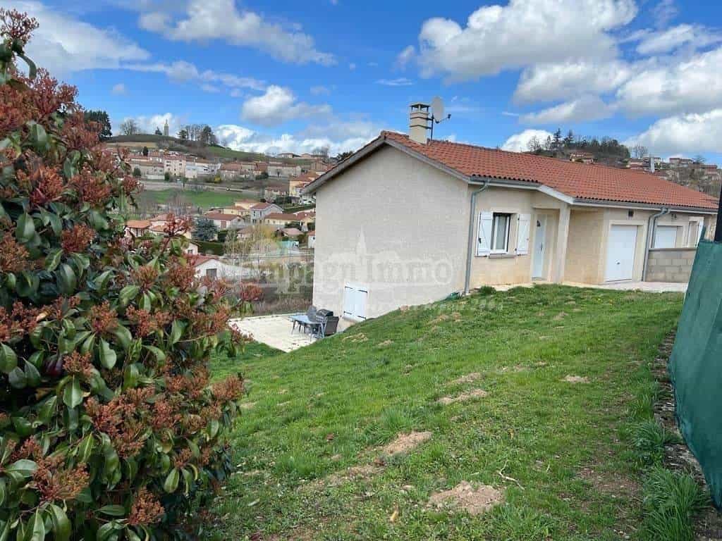 Будинок в Villecheneve, Auvergne-Rhone-Alpes 11540774
