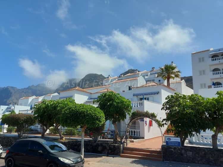 Condominium in Puerto de Santiago, Canary Islands 11541265