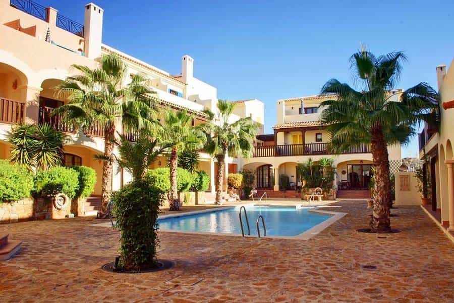 Condominium in Villaricos, Andalusia 11541345