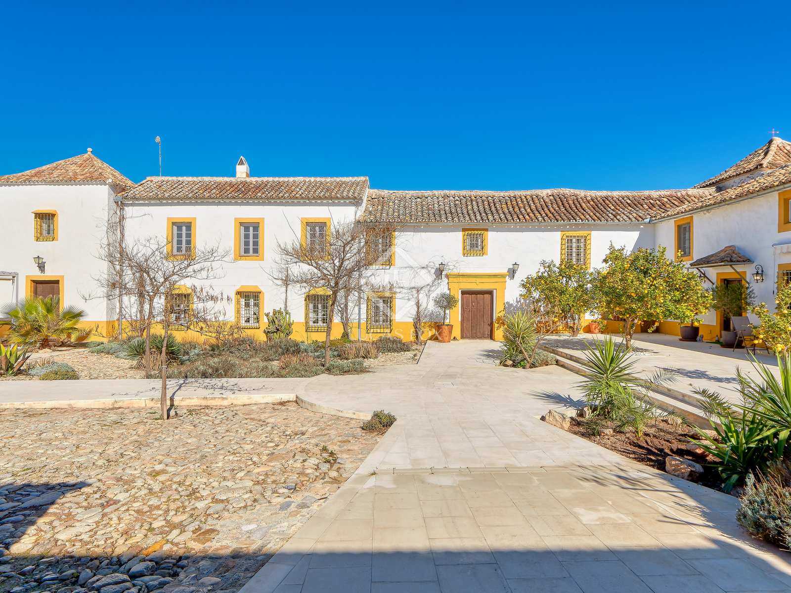 House in Antequera, Andalusia 11541403
