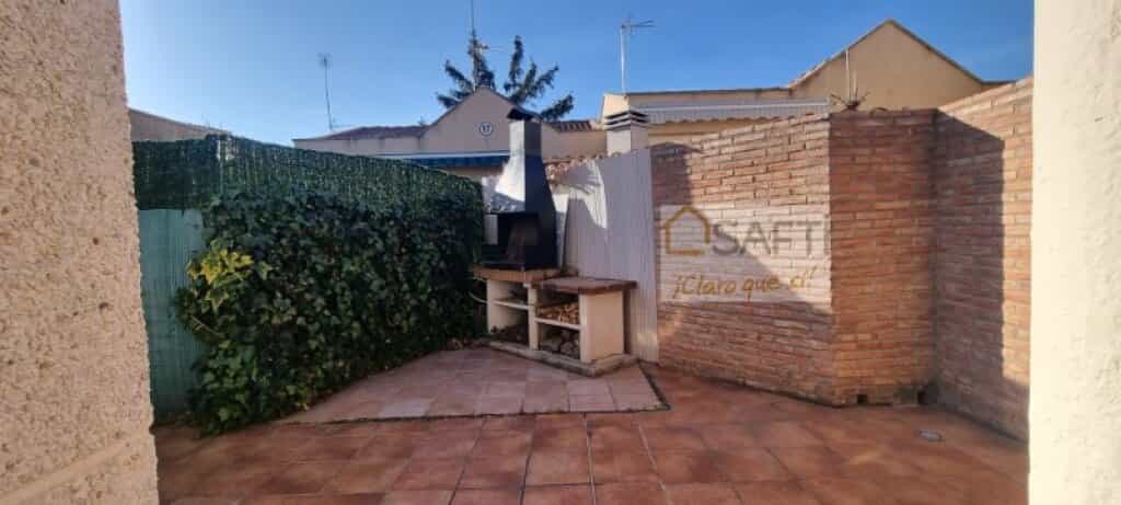 بيت في Nalda, La Rioja 11541743