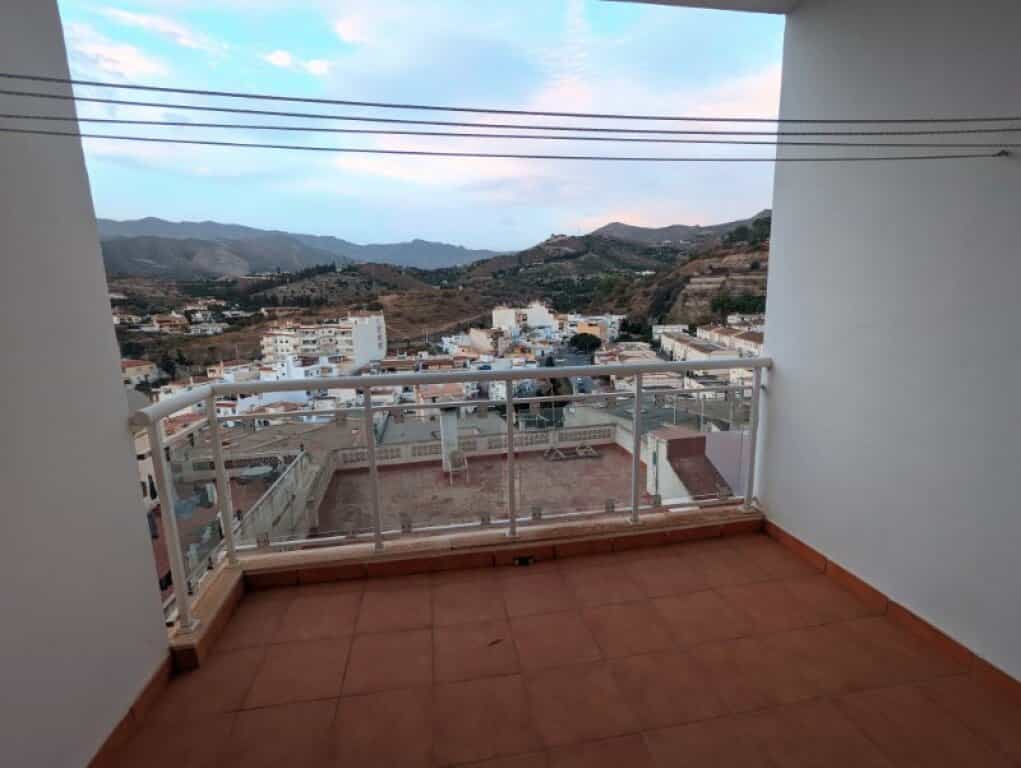 Condominium in Almuñécar, Andalucía 11541746