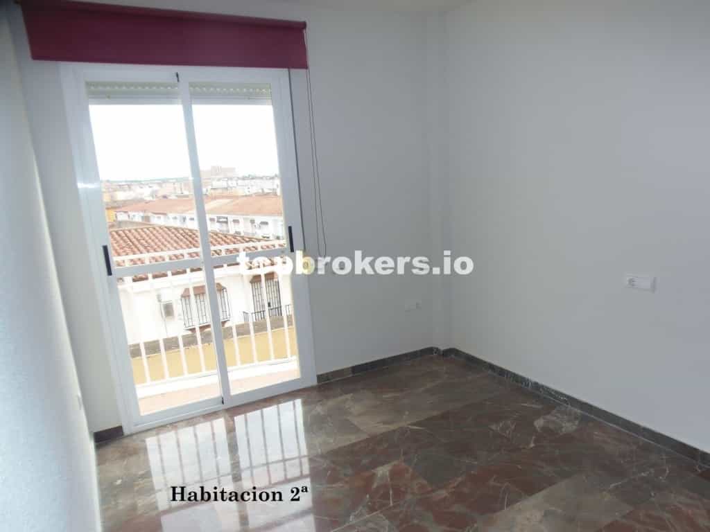Condominium in Linares, Andalucía 11541827