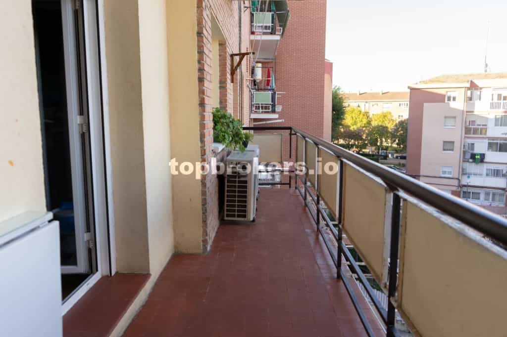 Condominium in Vicalvaro, Madrid 11541854