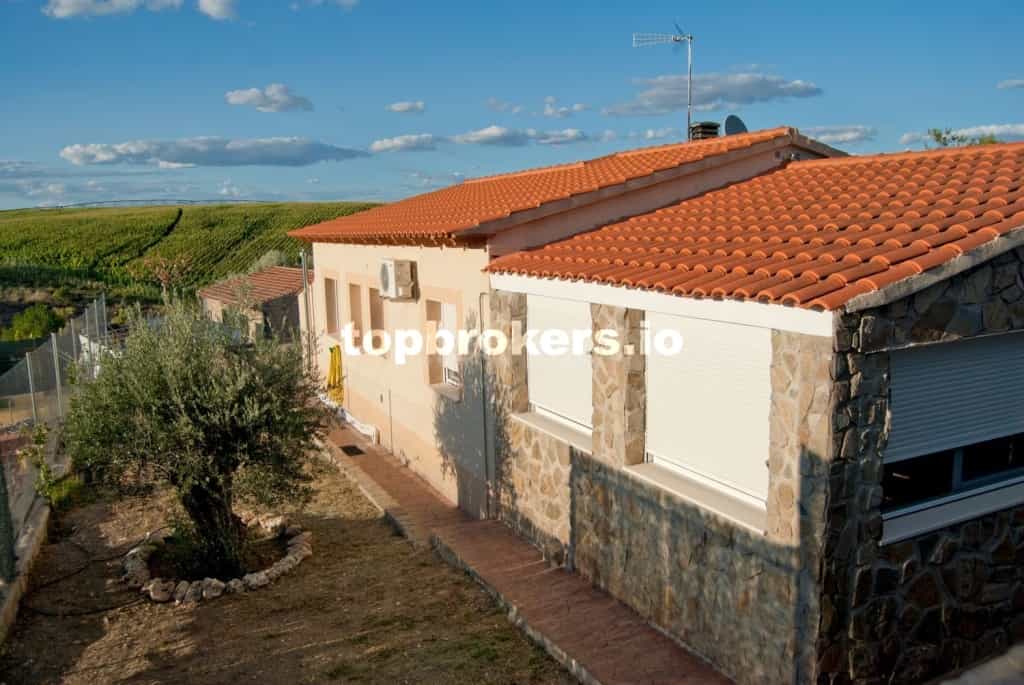 房子 在 Barajas de Melo, Castilla-La Mancha 11541889