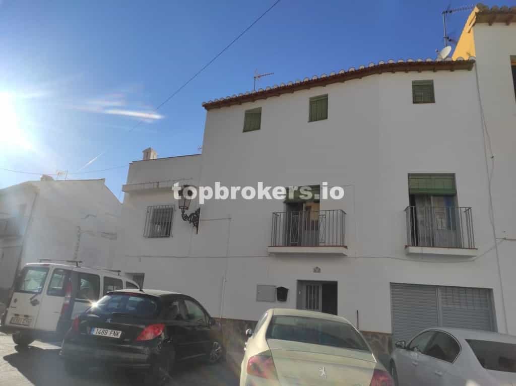 House in Guadix, Andalusia 11541945