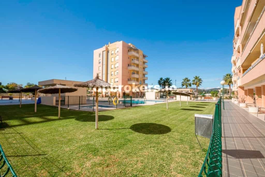 Condominium in Torre del Mar, Andalucía 11542290