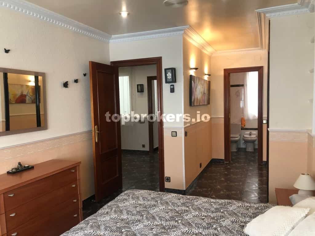 Condominium in Logroño, La Rioja 11542308