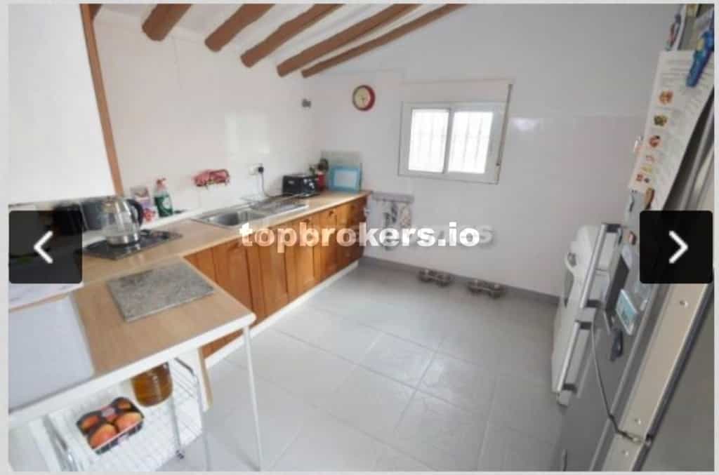 بيت في Partaloa, Andalusia 11542327
