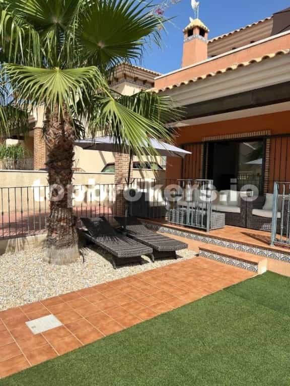 Hus i Pinar de Campoverde, Comunidad Valenciana 11542449