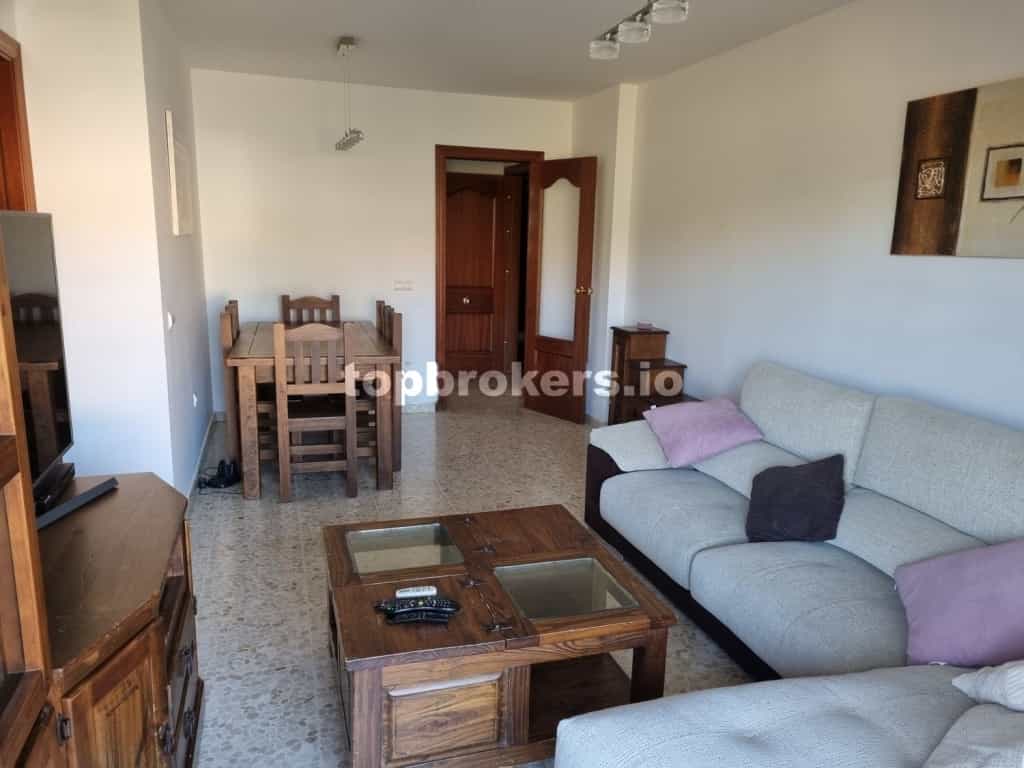 Condominium in Algeciras, Andalucía 11542473