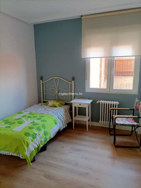 Condominium dans Almansa, Castilla-La Mancha 11542474