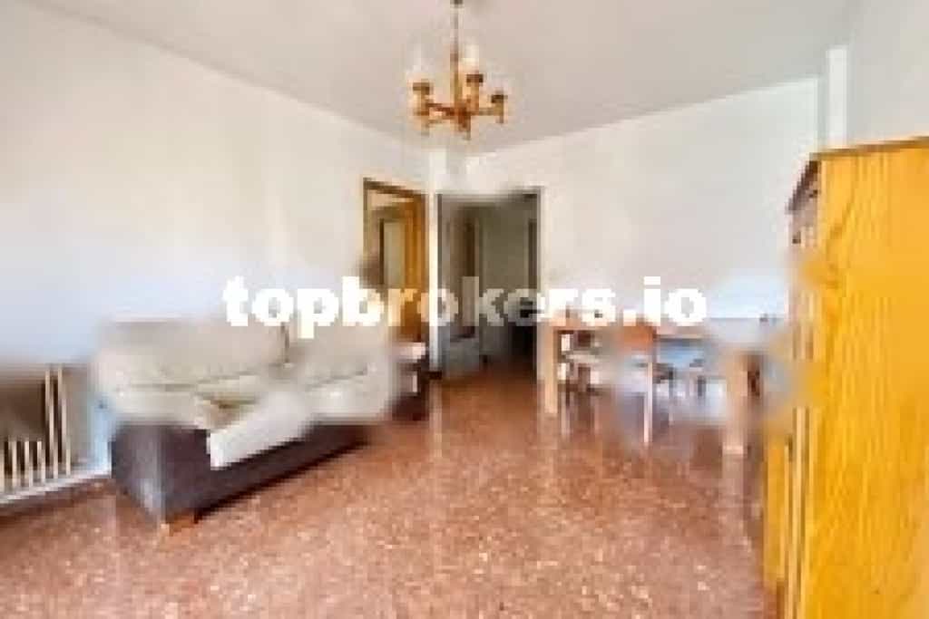 Condominium in Cordoba, Andalusia 11542511