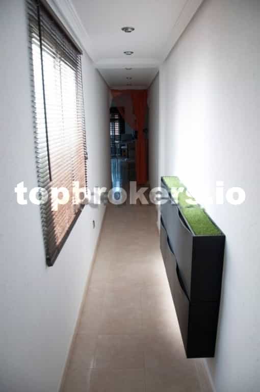 Condominium in Paiporta, Comunidad Valenciana 11542589