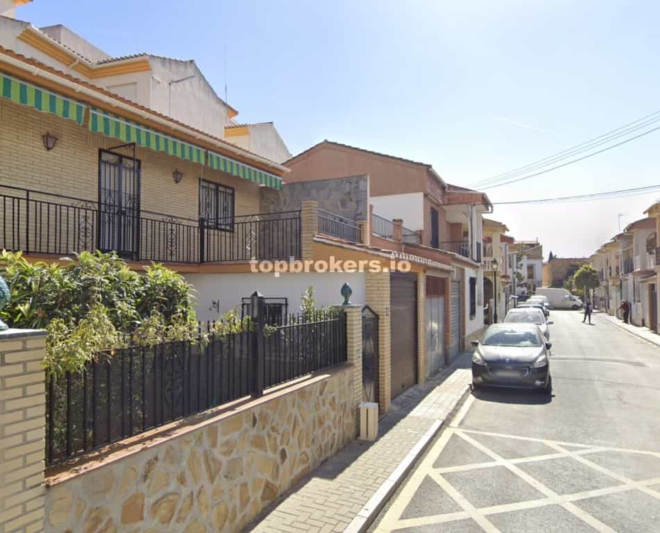 House in Ogijares, Andalusia 11542602