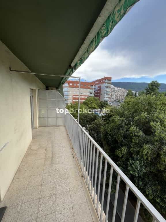 Condominium in Alcoi, Comunidad Valenciana 11542696