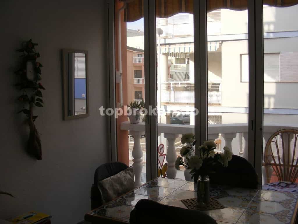 公寓 在 蒙科法尔, 巴伦西亚 11542752