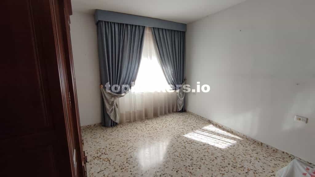 公寓 在 Úbeda, Andalucía 11542779