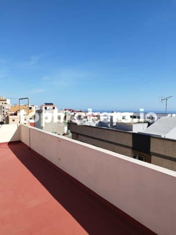 公寓 在 La Laguna, Canarias 11542827