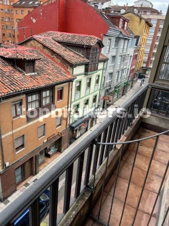 公寓 在 Langreo, Principado de Asturias 11542851