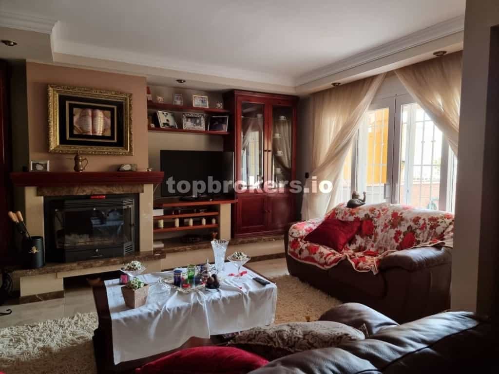 House in Torre del Mar, Andalusia 11542884