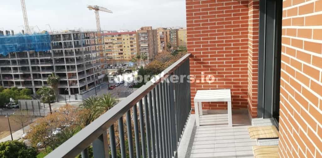 Condominio en Chirivella, Valencia 11542944